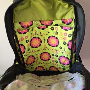 💚Dakine Multi-Compartment Backpack - Black & Neon LimeUltimate Organization